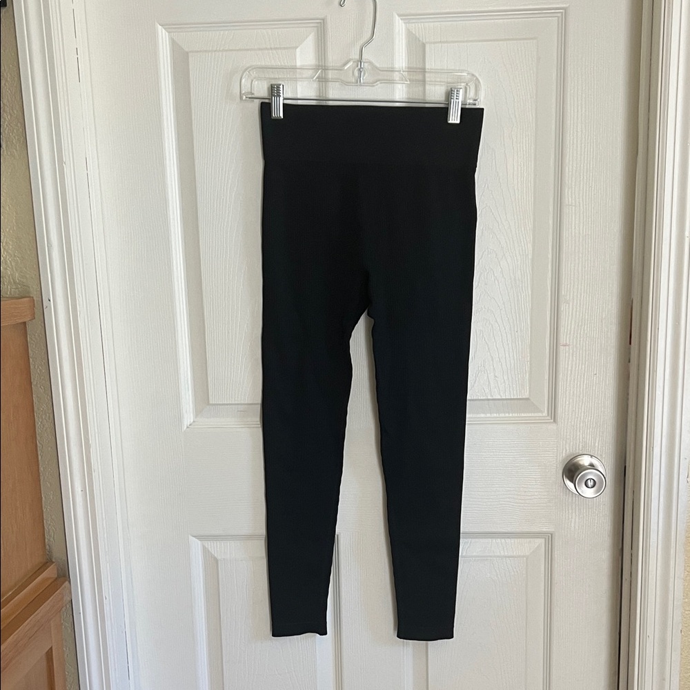 Black High-Waisted ripped Leggings